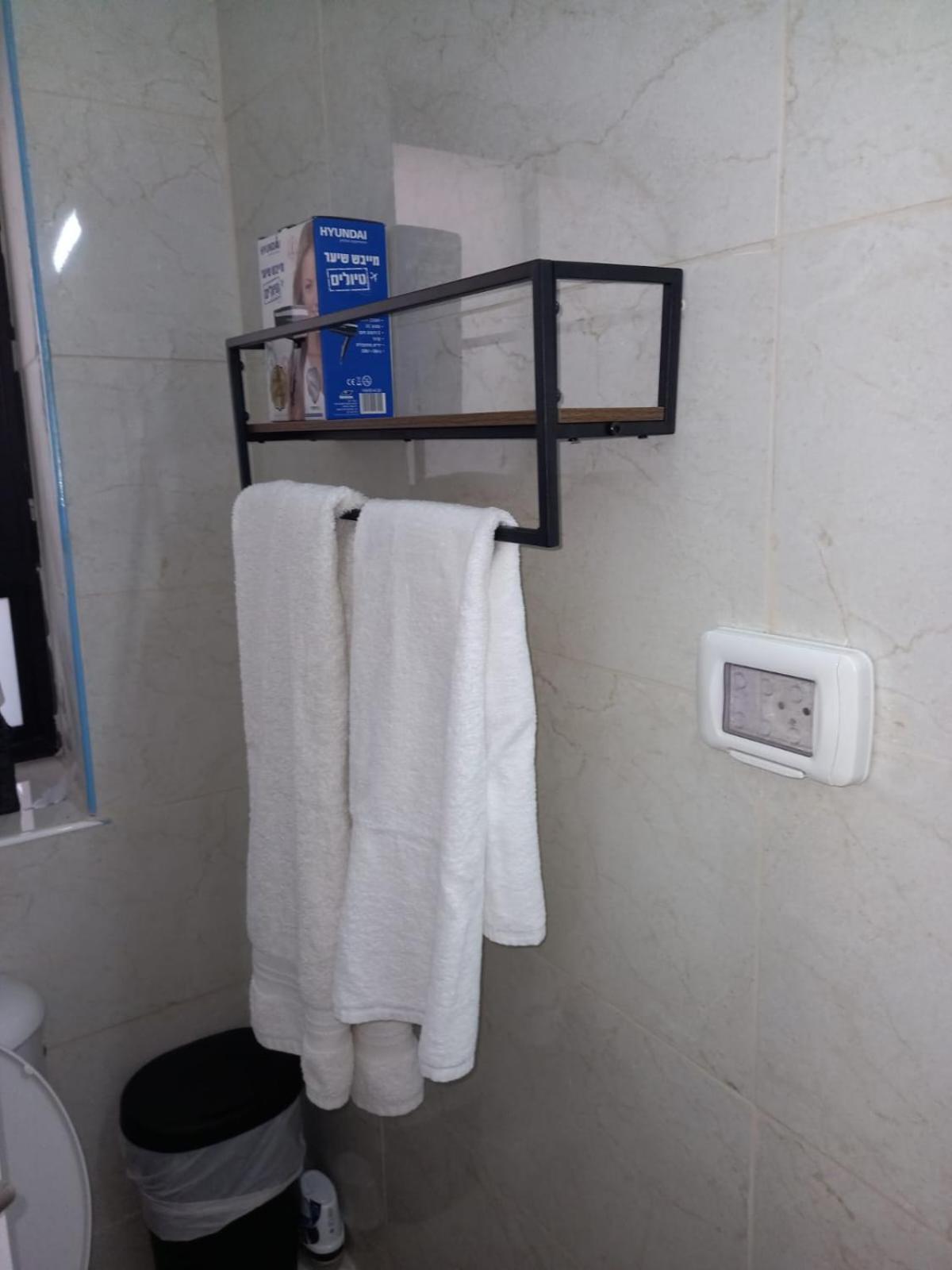 יחידת אירוח בבית ורדי Tiberias Room photo